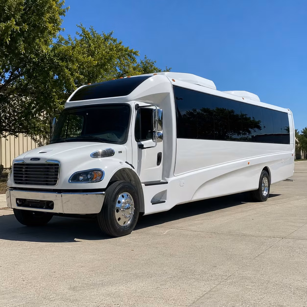 28 passenger minibus