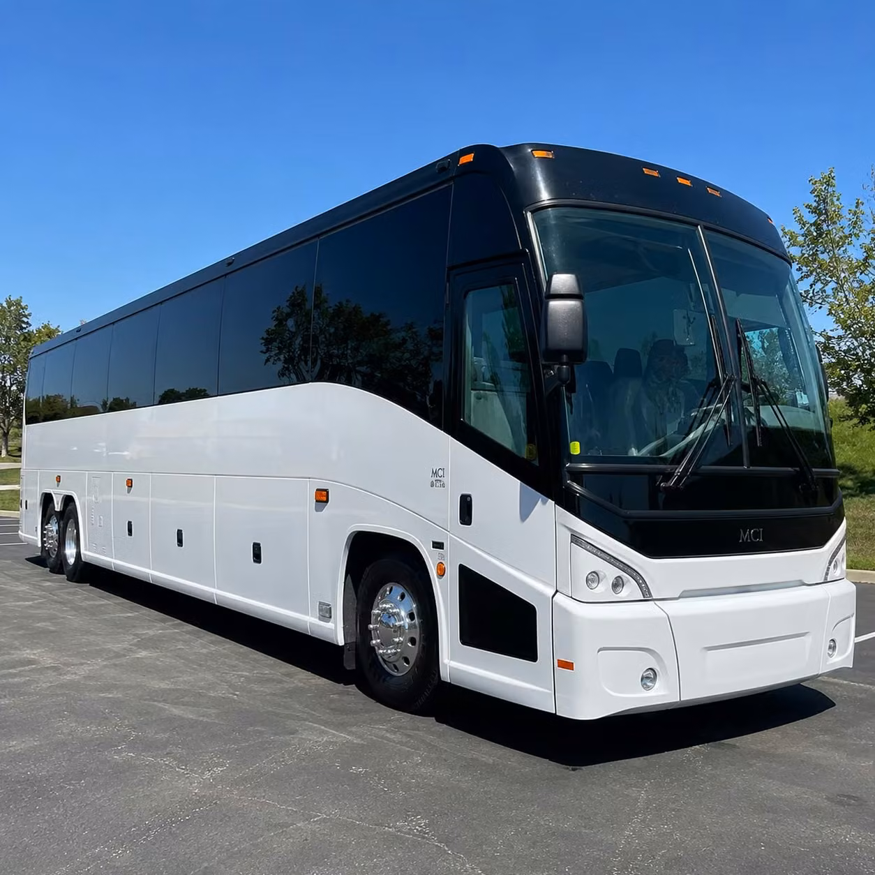 book airport transportation in glendale or any city nearby