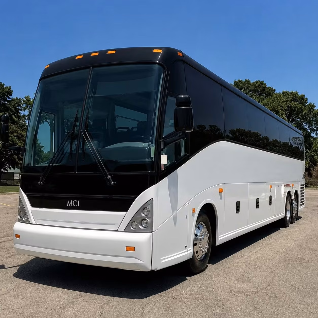 corporate airport shuttles in glendale keep your team on schedule