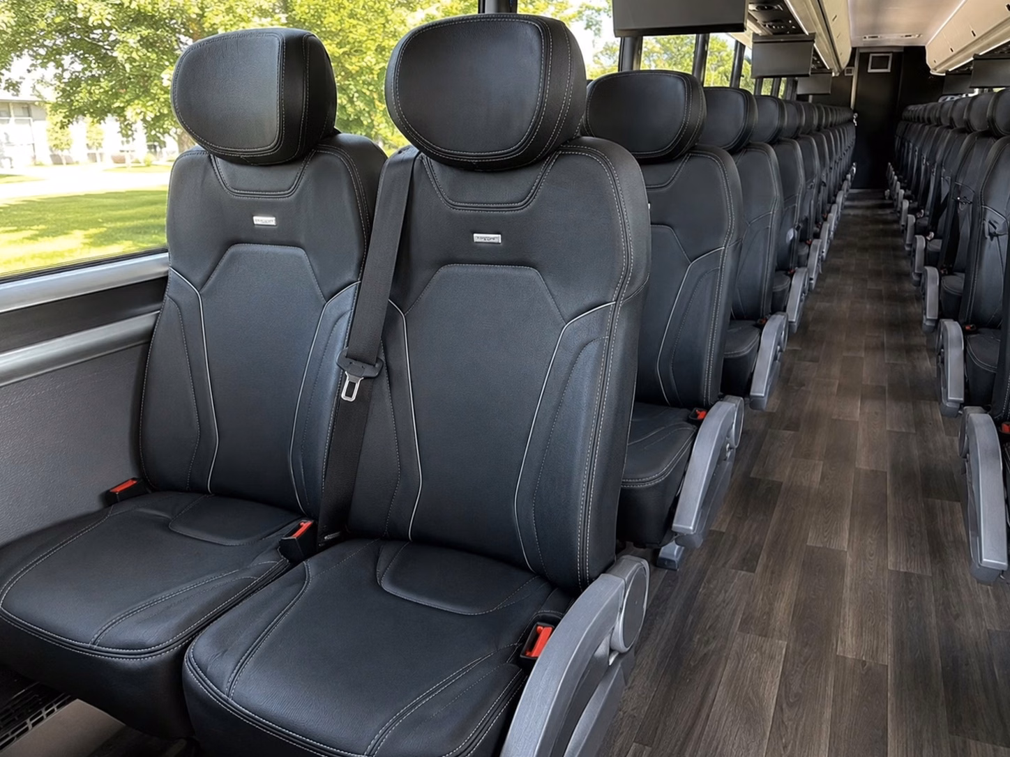 for ceremony to reception transfers in glendale a charter bus makes all the difference