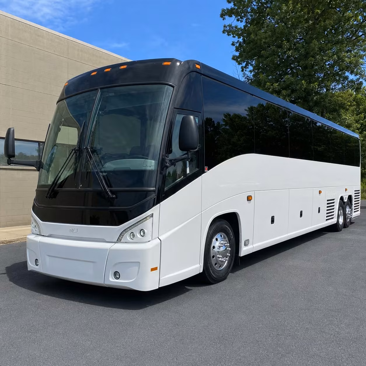 glendale charter bus rental exterior
