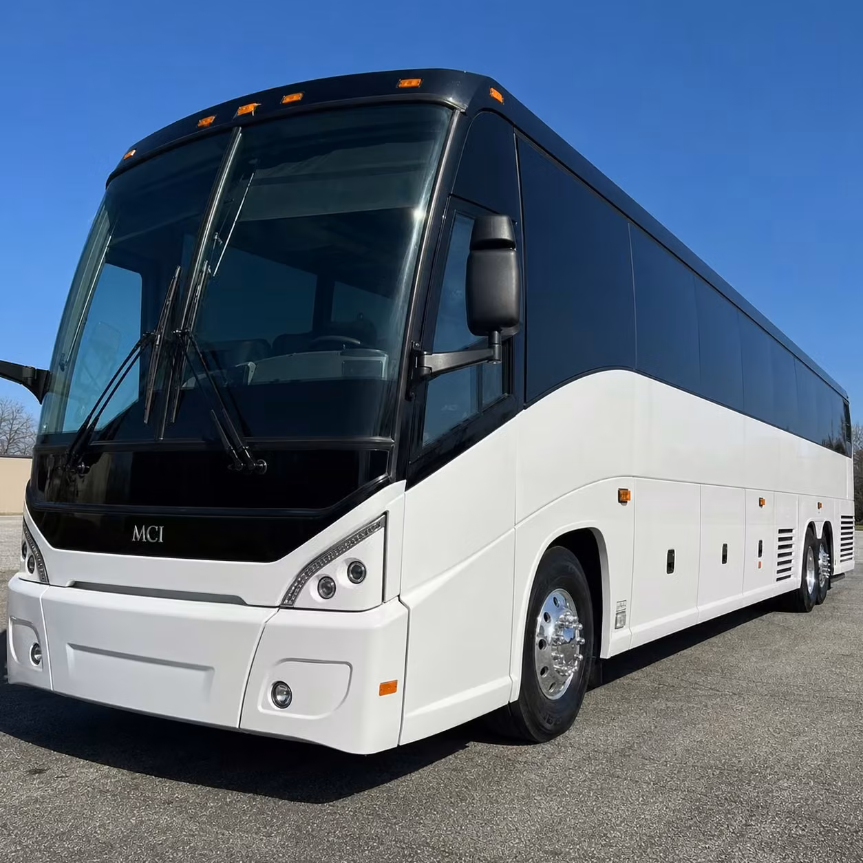 glendale groups flying into bur save time with a private airport shuttle bus
