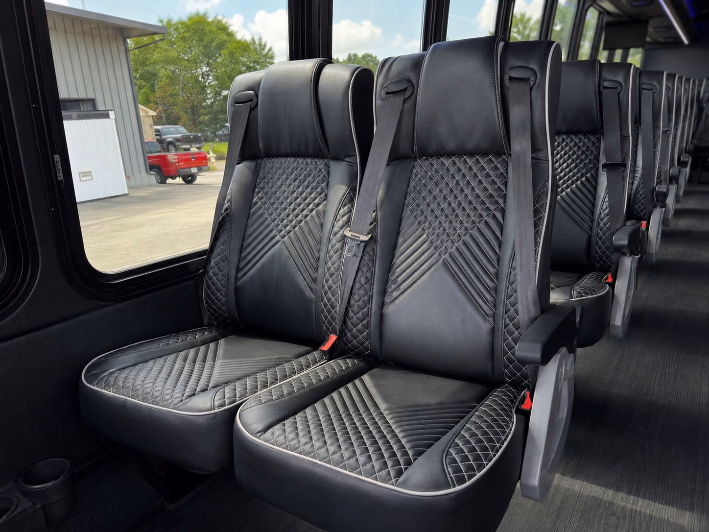 group bus rentals to crypto com arena and sofi stadium for glendale fans