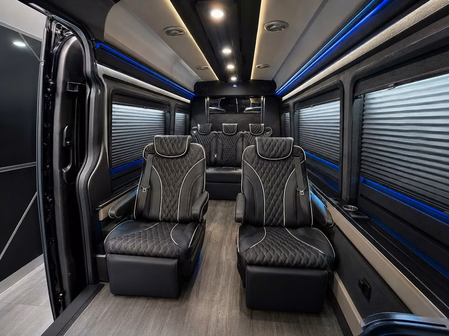 hotel to airport shuttle buses in glendale for conventions and group travel